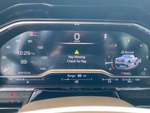 Used 2024 GMC Sierra 1500 SLT image 14