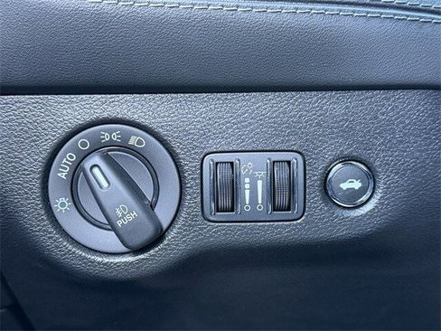 Used 2023 Dodge Challenger R/T w/ Plus Package image 22