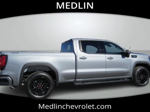 Used 2025 GMC Sierra 1500 Elevation w/ LPO, Elevation Black Package image 8