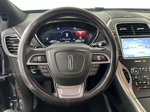 Used 2020 Lincoln Nautilus FWD w/ Equipment Group 101A image 14