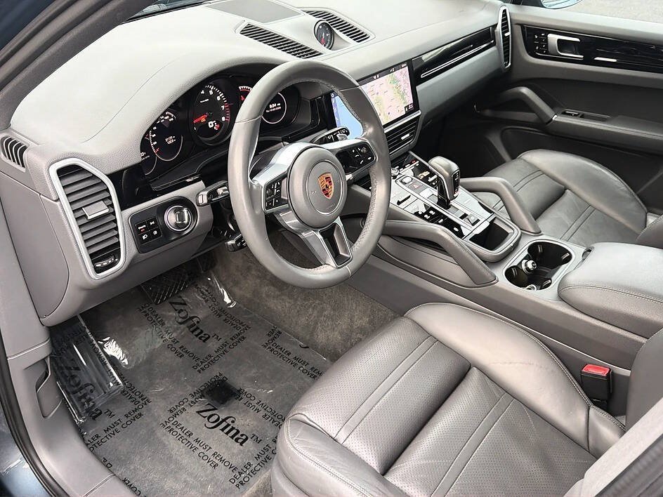 Used 2019 Porsche Cayenne AWD/4WD image 4