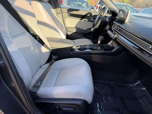 Used 2026 Honda Civic Sport Touring image 7