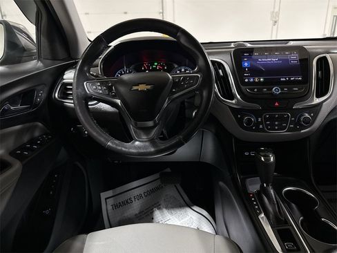 Used 2020 Chevrolet Equinox Premier image 11