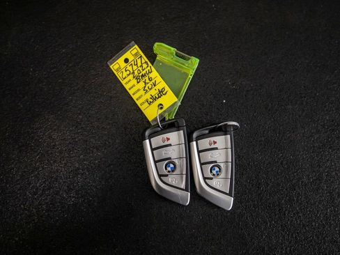 Used 2023 BMW X6 xDrive40i w/ Executive Package image 51