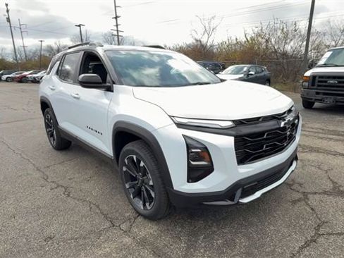 New 2026 Chevrolet Equinox RS w/ Convenience Package III image 2
