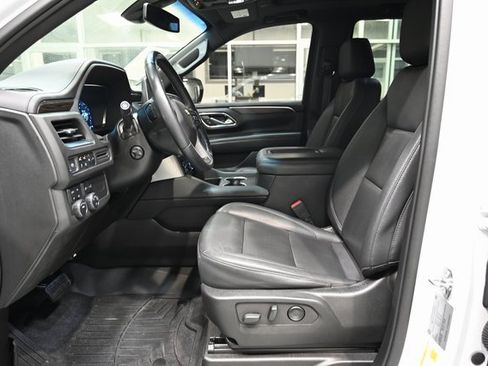 Used 2022 Chevrolet Tahoe LT w/ LT Signature Plus Package image 9