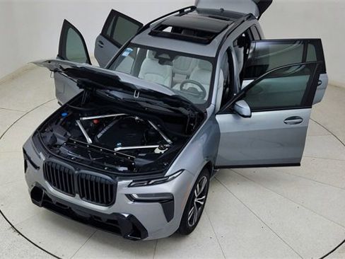 Used 2026 BMW X7 xDrive40i image 90