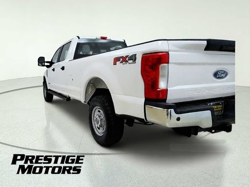 Used 2019 Ford F250 XL w/ Power Equipment Group AWD/4WD image 6