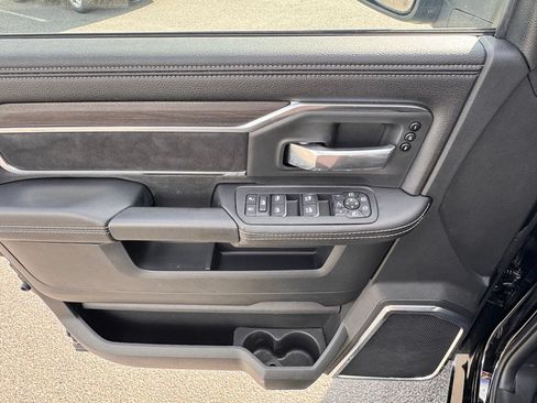 Used 2026 RAM 3500 Laramie AWD/4WD image 10