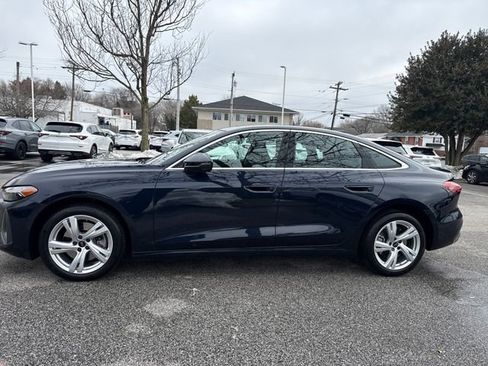 Used 2025 Audi A5 2.0T Prestige image 2