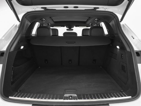 Certified 2026 Porsche Cayenne S image 19