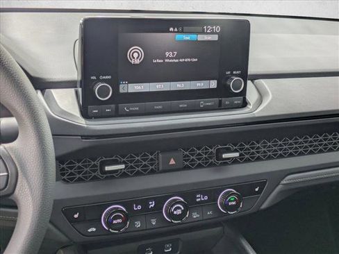 Certified 2025 Honda Accord SE image 13
