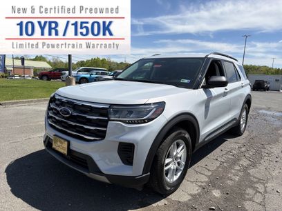 Used 2025 Ford Explorer Active