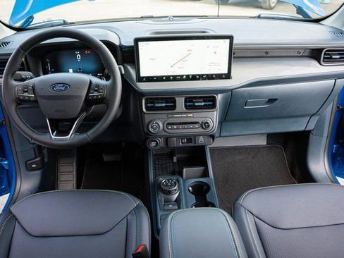 New 2025 Ford Maverick Lobo image 32