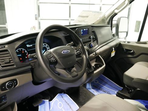 New 2025 Ford Transit 250 w/ Interior Upgrade Package image 18