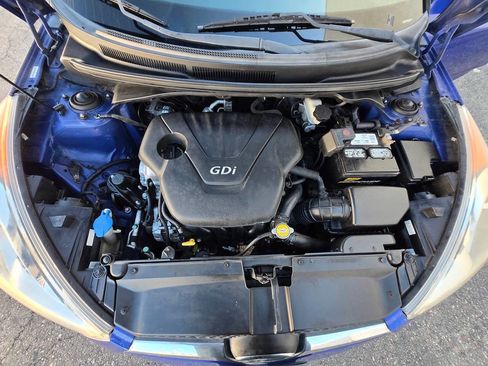 Used 2012 Hyundai Veloster image 38
