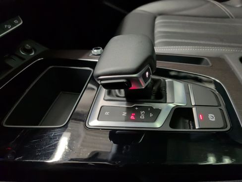 Used 2023 Audi Q5 2.0T Premium w/ Convenience Package image 25