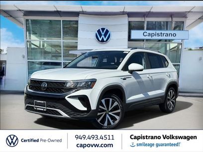 Certified 2023 Volkswagen Taos SE w/ Panoramic Sunroof Package