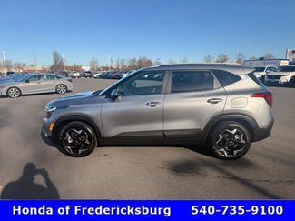 Used 2024 Kia Seltos EX video 3