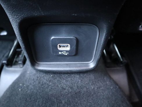 Used 2018 Jeep Compass Latitude image 33