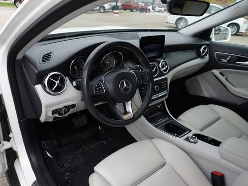 Used 2018 Mercedes-Benz GLA 250 4MATIC image 24