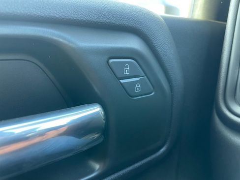 Used 2023 GMC Sierra 2500 Pro w/ Convenience Package image 22