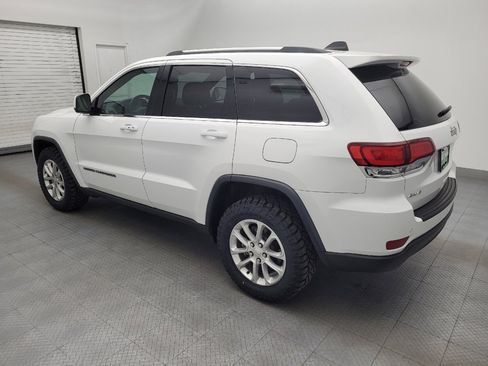 Used 2021 Jeep Grand Cherokee Laredo w/ Security & Convenience Group AWD/4WD image 3