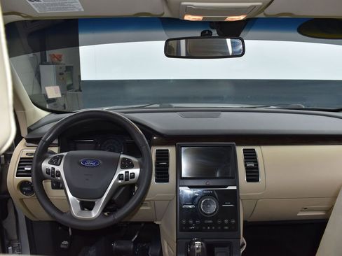Used 2019 Ford Flex Limited image 9