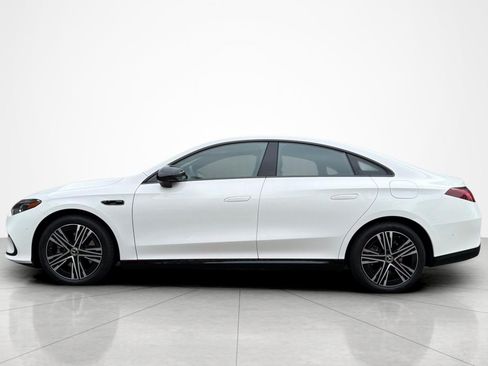 New 2027 Mercedes-Benz CLA 220 image 2
