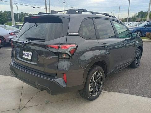 New 2026 Subaru Forester Premium AWD/4WD image 5