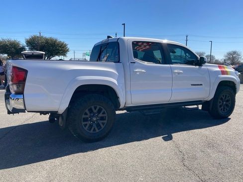 Certified 2023 Toyota Tacoma SR5 image 5