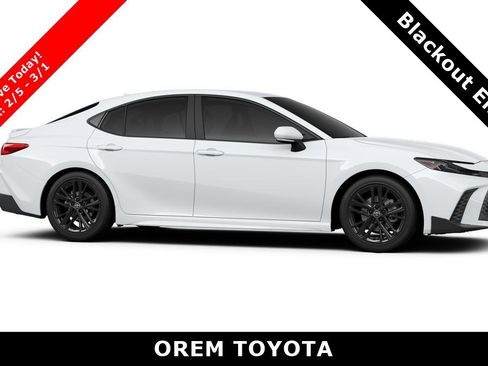 New 2026 Toyota Camry SE image 13
