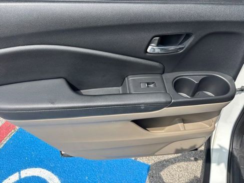 Used 2020 Honda Pilot EX image 27