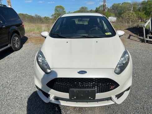 Used 2017 Ford Fiesta ST FWD image 6