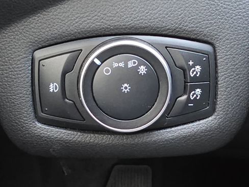 Used 2016 Ford Escape SE image 15