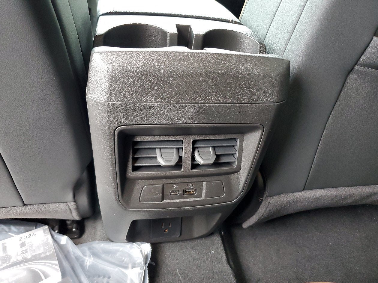 New 2026 GMC Canyon AT4 AWD/4WD image 16