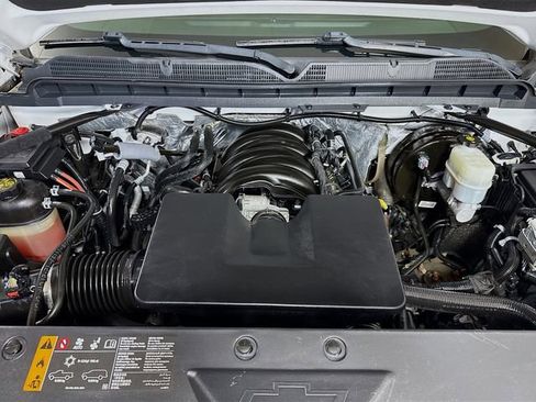 Used 2018 Chevrolet Silverado 1500 W/T w/ Chrome Bumper Package image 27