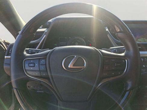 Used 2021 Lexus ES 300h w/ Accessory Package 2 image 20