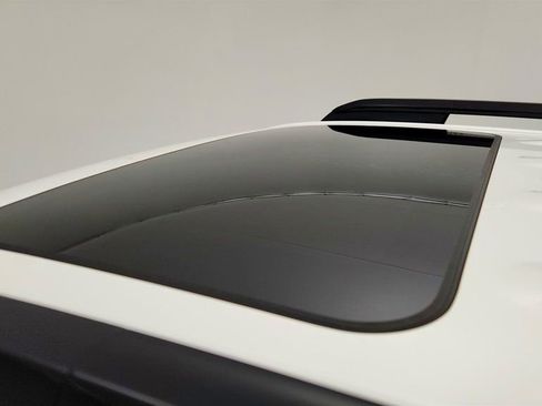 Used 2024 Hyundai Santa Fe Limited image 10