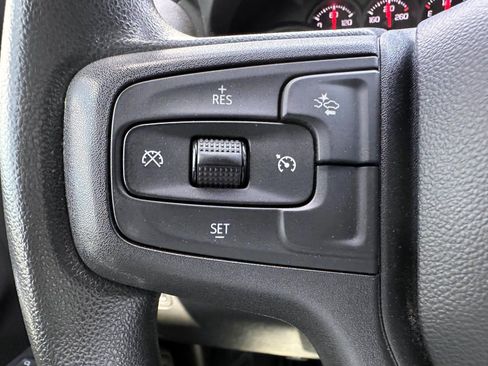 Used 2022 Chevrolet Silverado 1500 Custom Trail Boss AWD/4WD image 16