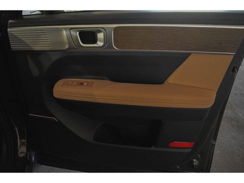 Certified 2025 Hyundai Santa Fe Limited image 83