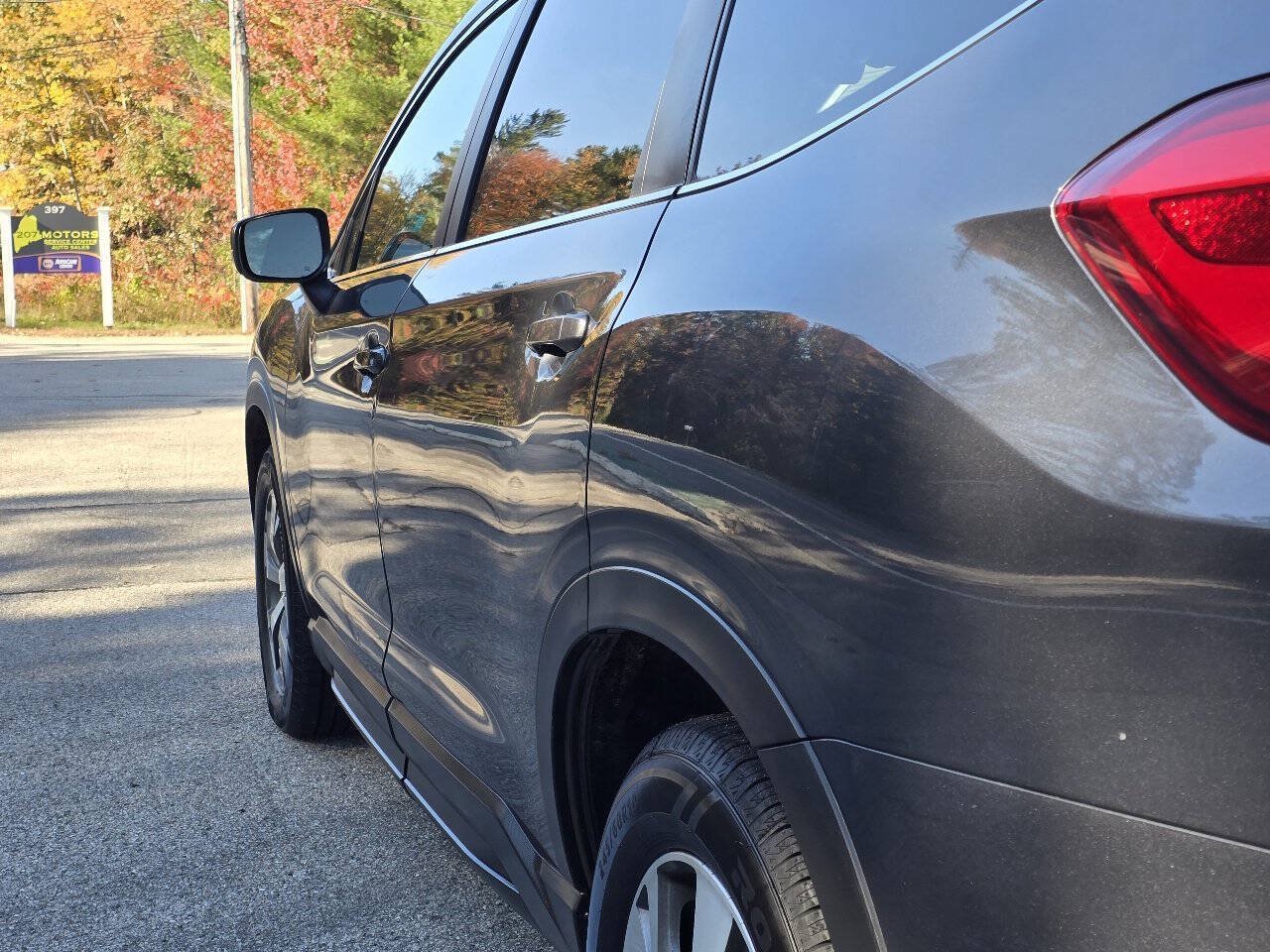 Used 2019 Subaru Ascent Premium AWD/4WD image 16