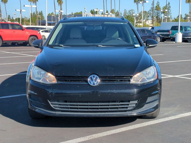 Used 2015 Volkswagen Golf TDI S FWD image 2