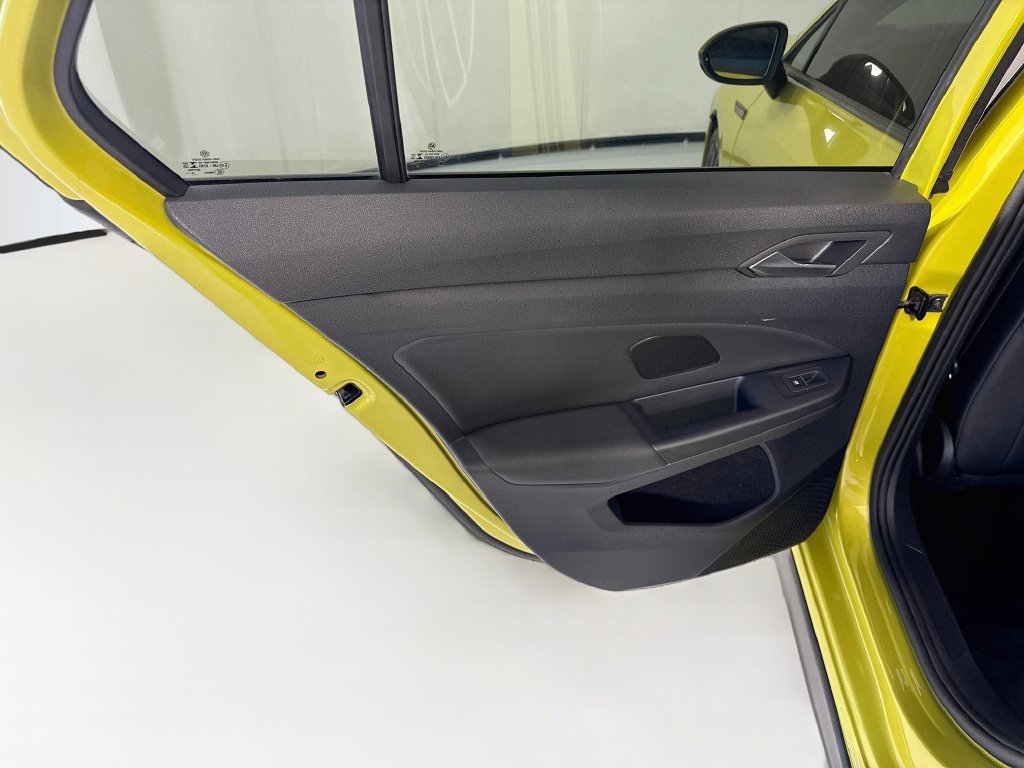 Used 2022 Volkswagen GTI Autobahn FWD image 26
