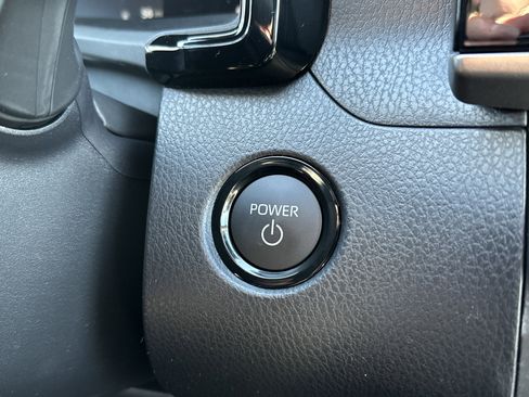 New 2026 Toyota Camry SE w/ Convenience Package image 25