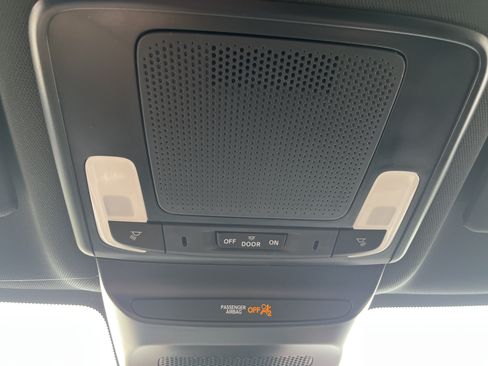 Certified 2026 Honda HR-V Sport image 30