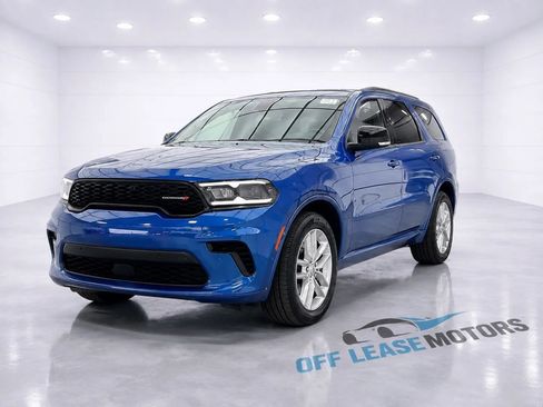 Used 2025 Dodge Durango GT AWD/4WD image 1
