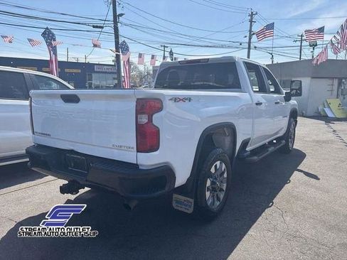 Used 2022 Chevrolet Silverado 2500 Custom w/ Snow Plow Prep/Camper Package image 8