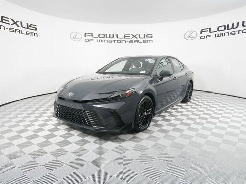 Used 2025 Toyota Camry SE w/ Multimedia Upgrade Package FWD image 1