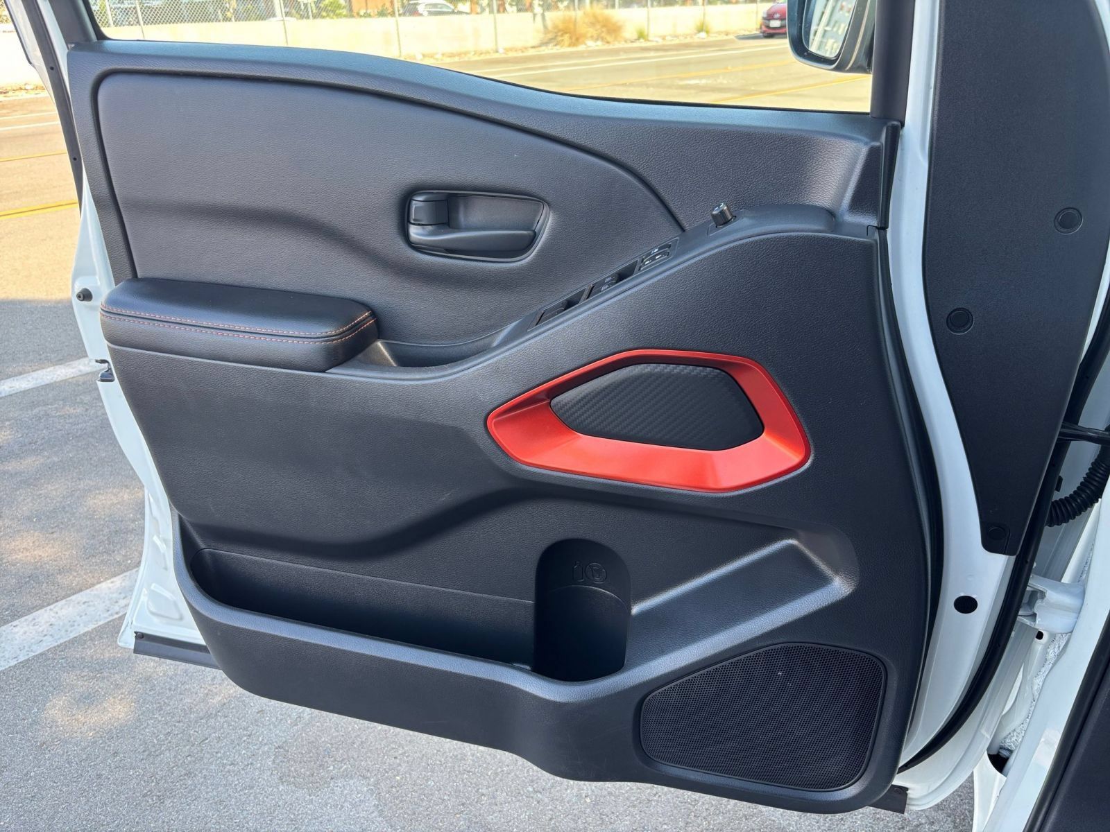 Used 2026 Nissan Frontier PRO-4X AWD/4WD image 18